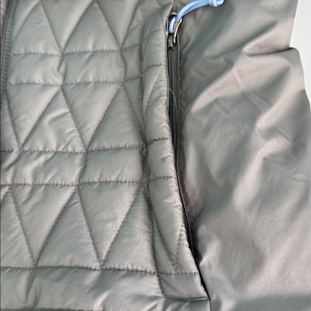 The North Face Blue and Black Jacket - Picture 4 of 7